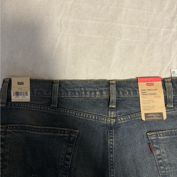 Men’s Levi jeans - Picture 3 of 4